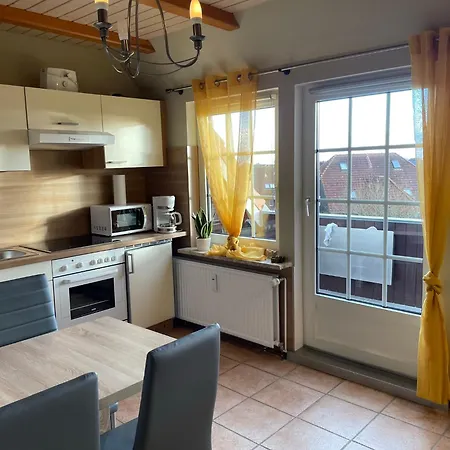 Modernisierte - Spitze, Gegenueber Mutter-kind-klinik