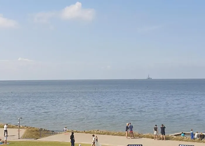 Strandnahe Gegenueber Mutter-vater-kind-klinik Friedrichskoog-spitze * Friedrichskoog