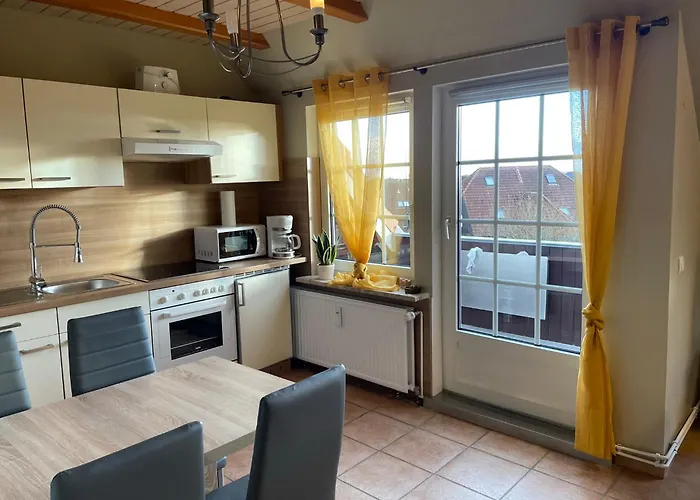 Modernisierte - Spitze, Gegenueber Mutter-kind-klinik